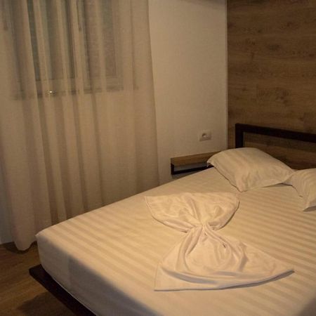 Apartament Stefani Sarande Exterior photo